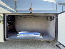 2021 Newmar Ventana 3412 | Thumbnail Photo 27 of 39