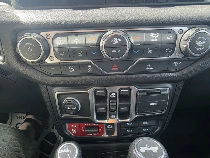 2026 Jeep Wrangler Willys | Photo 21 of 22