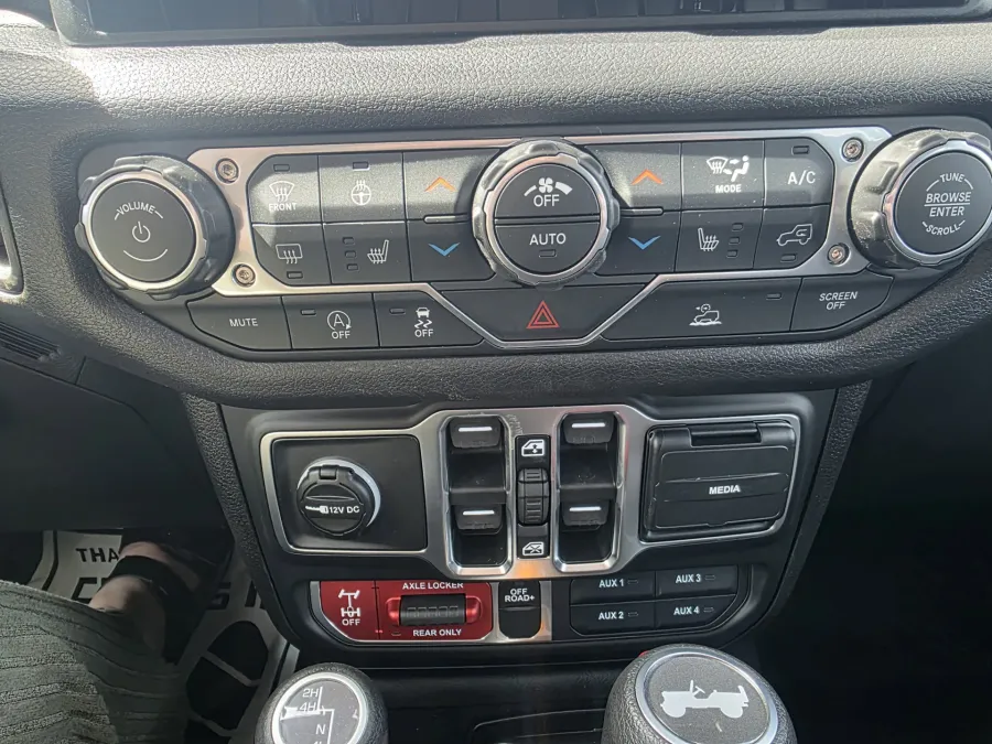 2026 Jeep Wrangler Willys | Photo 21 of 22