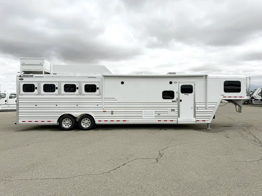 2026 Cimarron Norstar 4HLQ | Photo 2 of 25