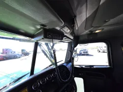 2022 Peterbilt 389 | Thumbnail Photo 33 of 38