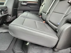 2026 GMC Sierra 3500HD Denali | Thumbnail Photo 10 of 31