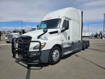 2024 Freightliner Cascadia 126