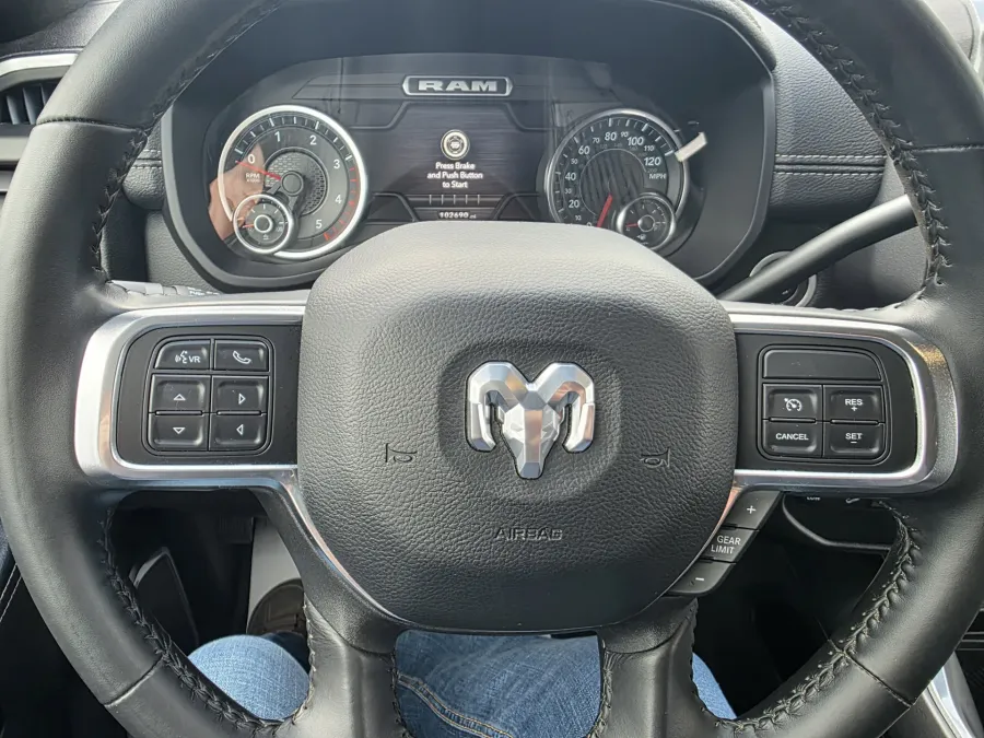 2022 RAM 2500 Laramie | Photo 21 of 27
