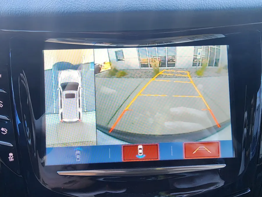 2019 Cadillac Escalade Luxury | Photo 30 of 33