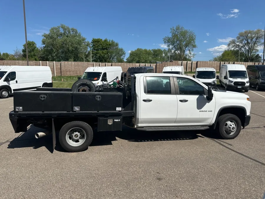 2023 Chevrolet Silverado 3500HD Work Truck | Photo 4 of 15
