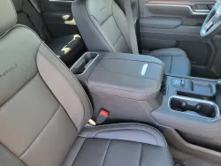 2026 GMC Sierra 2500HD Denali | Thumbnail Photo 12 of 25