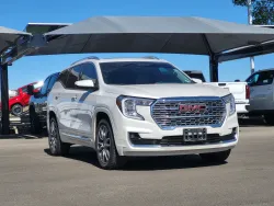 2023 GMC Terrain Denali | Thumbnail Photo 2 of 25