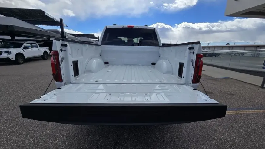 2026 Ford F-150 | Photo 8 of 29