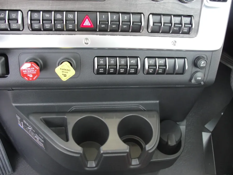 2026 Western Star 47X | Photo 10 of 13