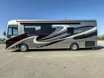 2020 Newmar Dutch Star 3709