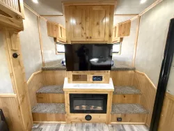 2025 Logan Coach Ultimate Sports Hauler | Thumbnail Photo 7 of 33