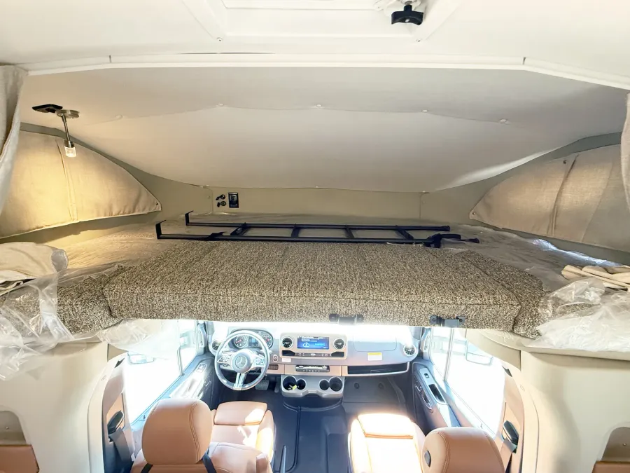 2026 Winnebago Navion 24R | Photo 6 of 24