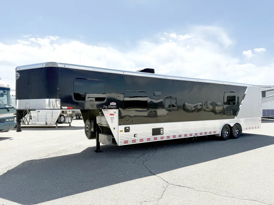 Sundowner Rvs Used 2016 Sundowner Toy Hauler LQ in Frederick, CO - Toy Hauler RV