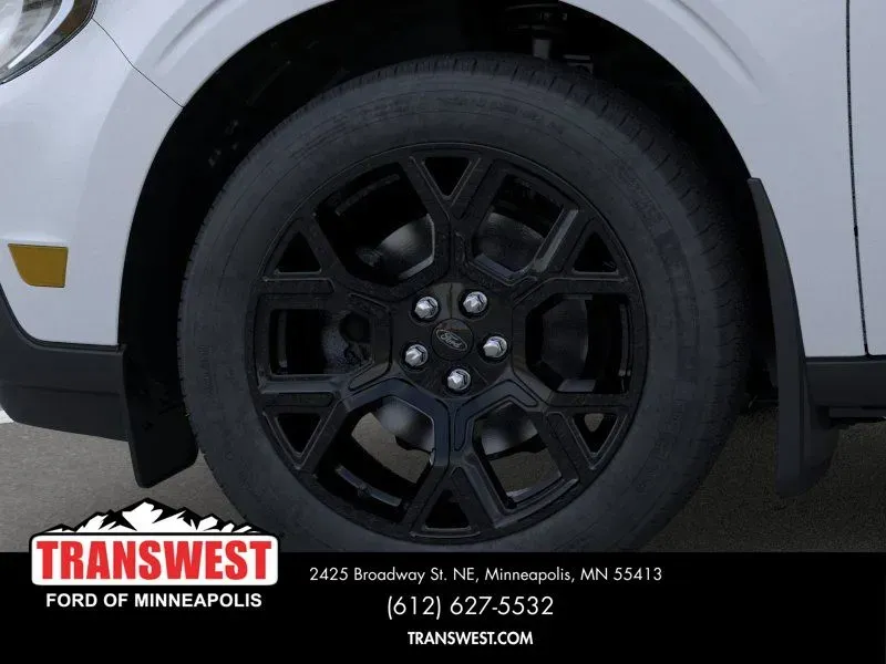 2026 Ford Maverick Lariat | Photo 19 of 24