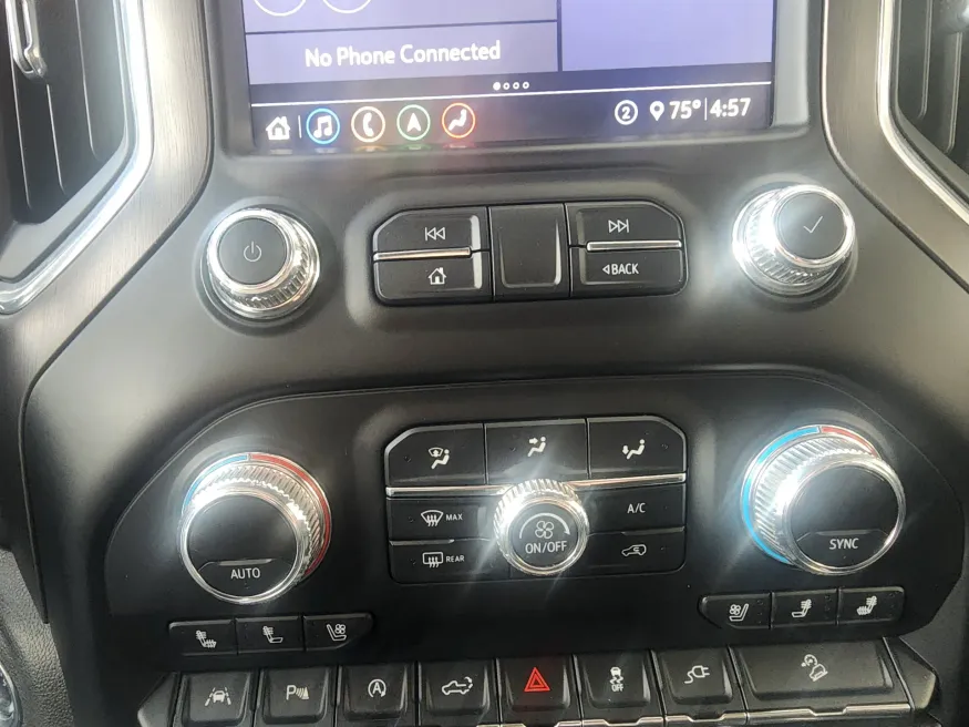 2020 GMC Sierra 1500 AT4 | Photo 20 of 28