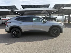 2026 Chevrolet Trax ACTIV | Thumbnail Photo 5 of 19