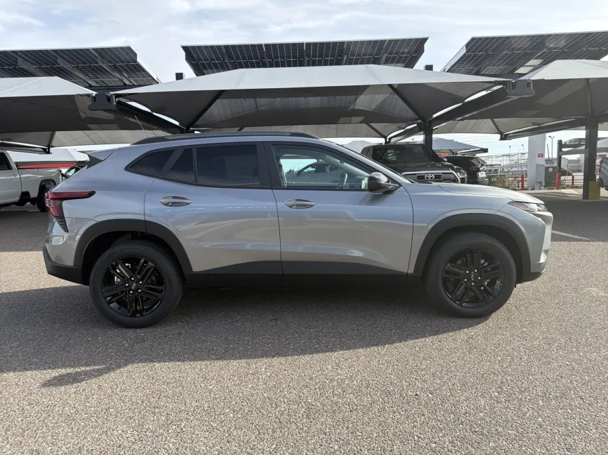 2026 Chevrolet Trax ACTIV | Photo 5 of 19