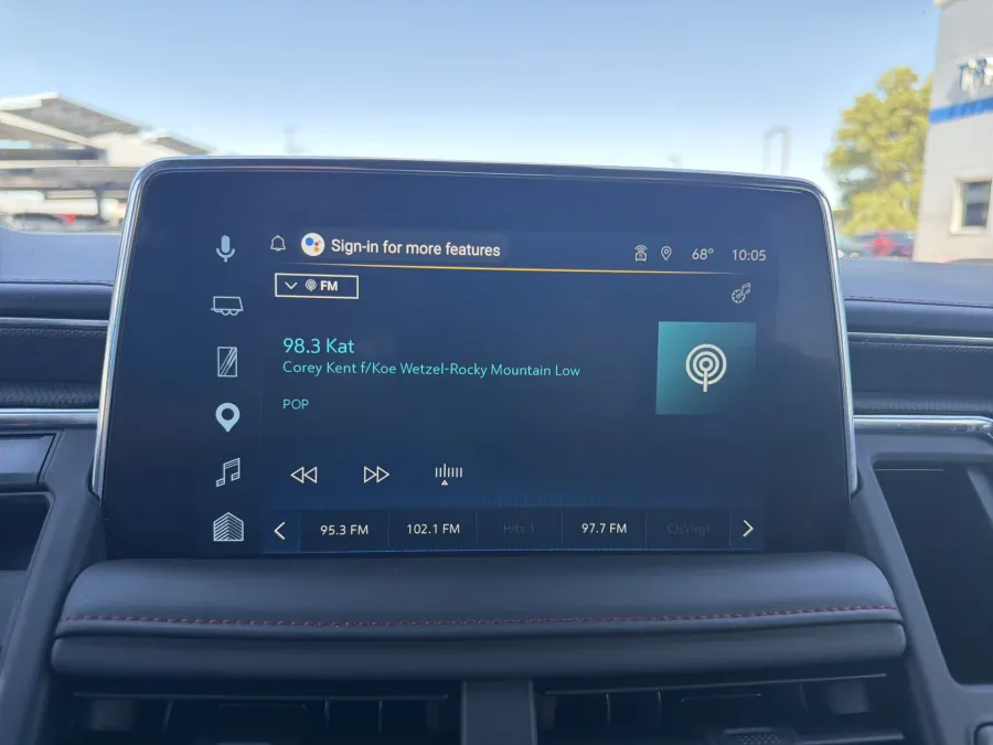 2023 Chevrolet Tahoe RST | Photo 18 of 23