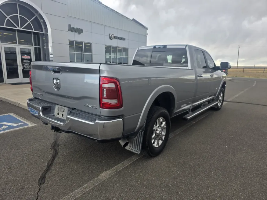 2022 RAM 3500 Laramie | Photo 7 of 28