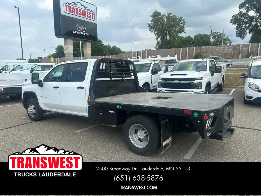 2025 Chevrolet Silverado 3500 Chassis Cab
