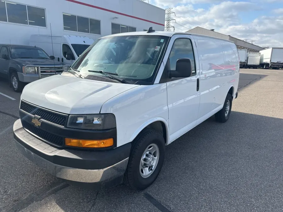 2021 Chevrolet Express | Photo 9 of 9