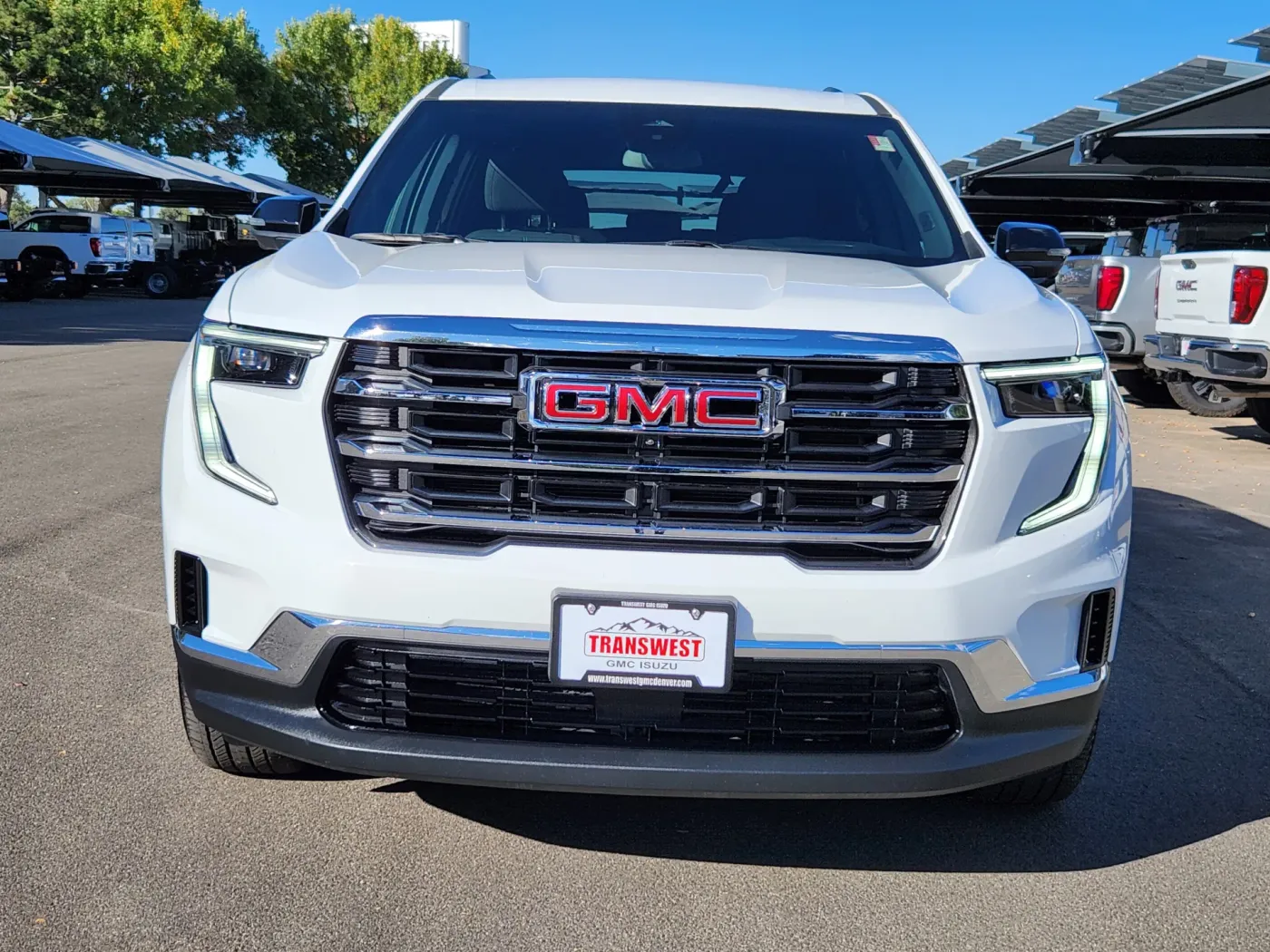 2025 GMC Acadia AWD Elevation | Photo 5 of 29