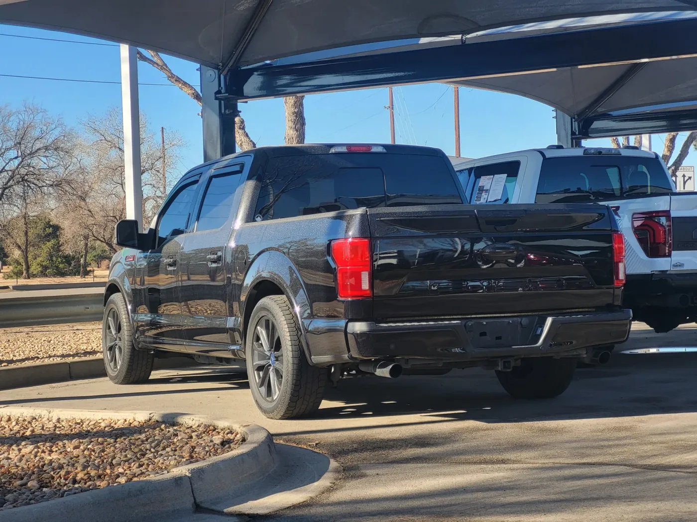 2020 Ford F-150 | Photo 2 of 5