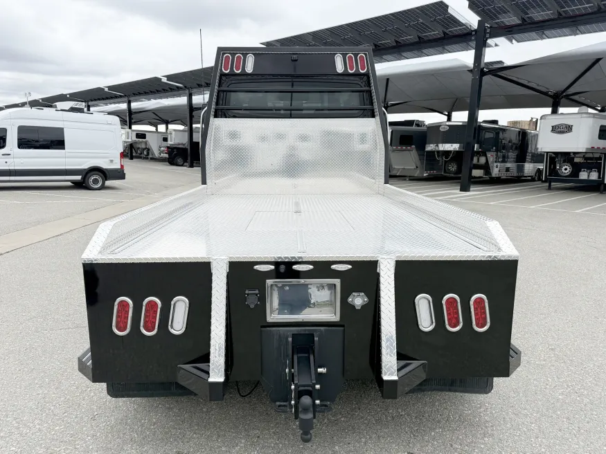 2025 Freightliner M2 106 Plus Summit Hauler | Photo 13 of 22