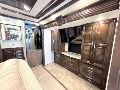 2023 Newmar Supreme Aire 4530 | Thumbnail Photo 15 of 36