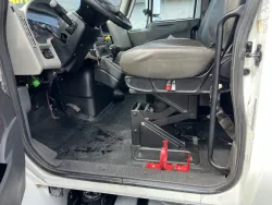 2018 International 4300 | Thumbnail Photo 5 of 11