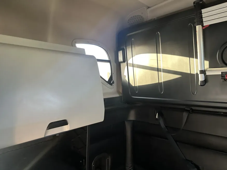 2023 Freightliner Cascadia | Photo 14 of 21