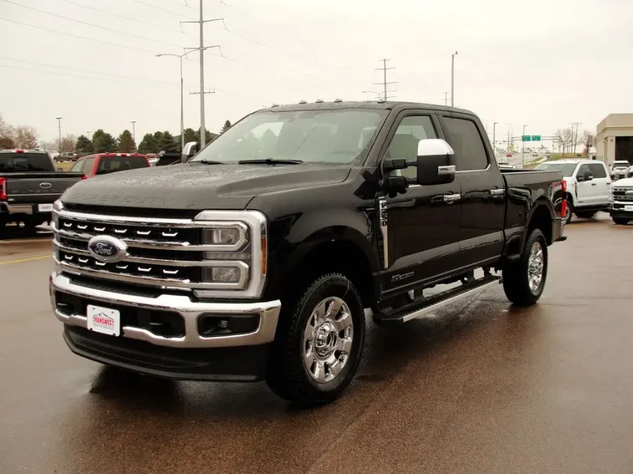 2026 Ford Super Duty F-350 | Photo 28 of 28