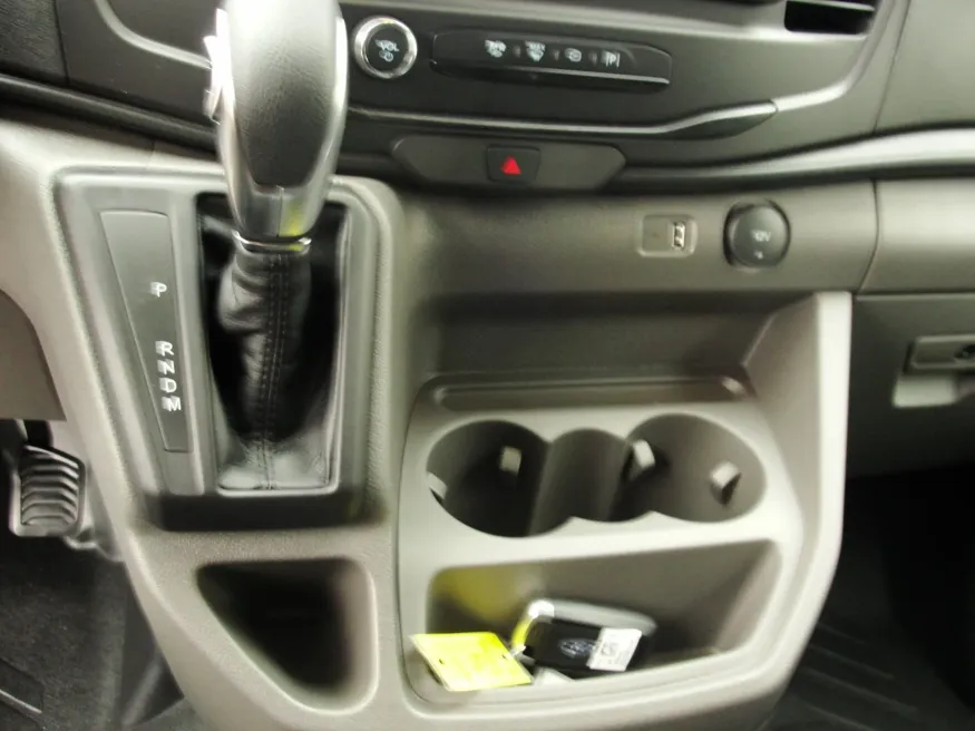 2026 Ford Transit-350 | Photo 11 of 14