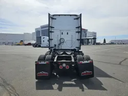 2023 Freightliner Cascadia | Thumbnail Photo 6 of 20