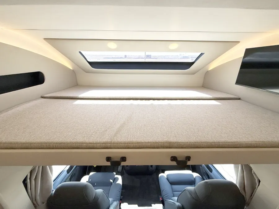 2026 Renegade Verona 40VRB | Photo 7 of 31