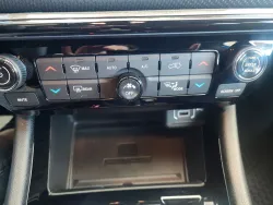 2026 Jeep Compass Latitude | Thumbnail Photo 15 of 19