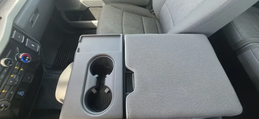 2026 Ford Super Duty F-250 | Photo 22 of 28