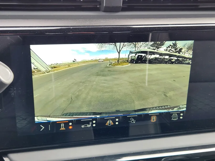 2026 GMC Sierra 2500HD AT4X | Photo 12 of 24