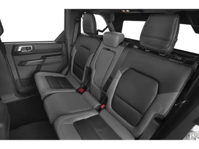 2026 Ford Bronco Outer Banks | Photo 10 of 13