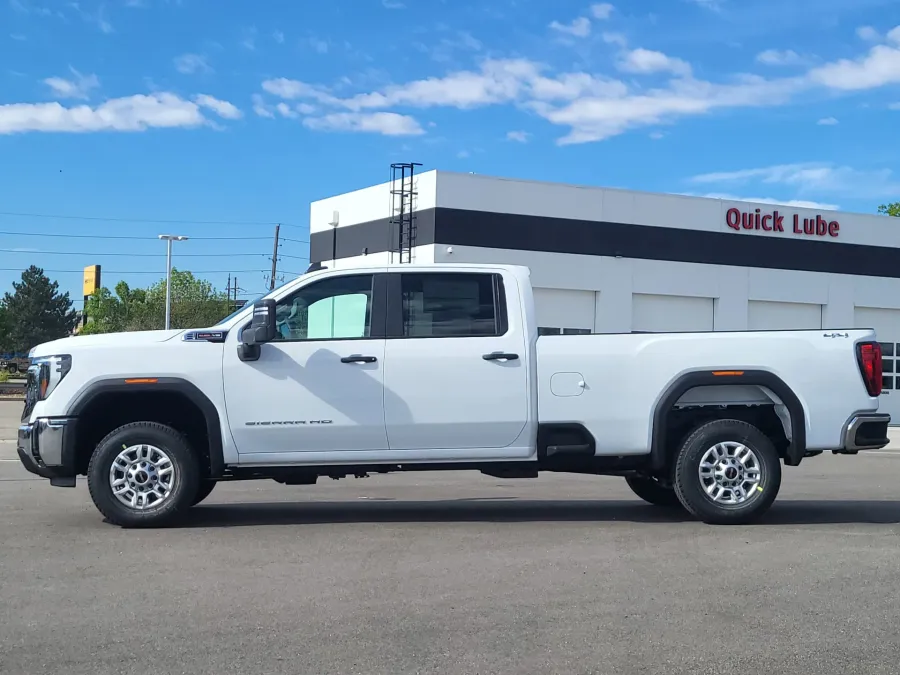 2026 GMC Sierra 2500HD Pro | Photo 3 of 24