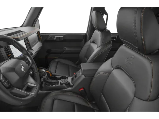 2026 Ford Bronco | Photo 5 of 13