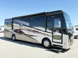 2017 Tiffin Allegro Breeze 32BR | Thumbnail Photo 1 of 27