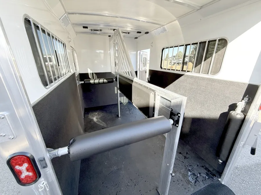 2026 Cimarron Norstar Warmblood | Photo 13 of 18