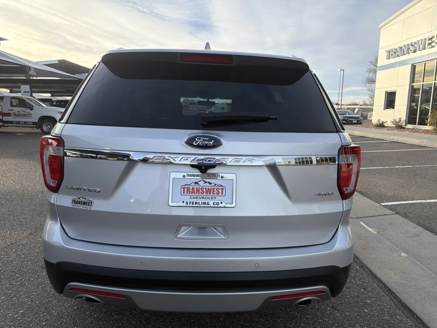 2016 Ford Explorer Limited | Photo 3 of 24