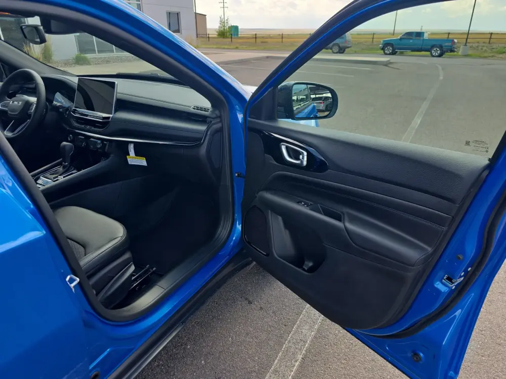 2026 Jeep Compass Latitude Altitude - Photo 15