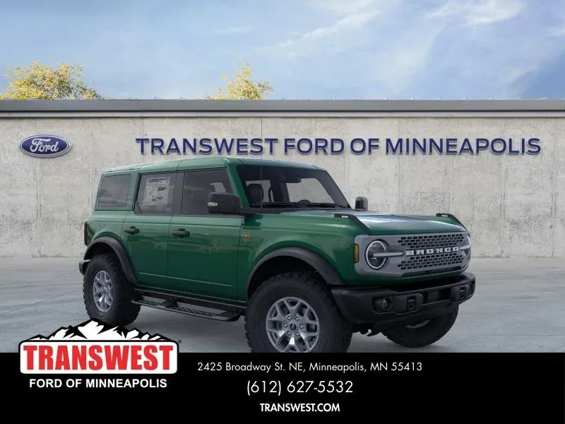 2025 Ford Bronco Badlands | Photo 6 of 25