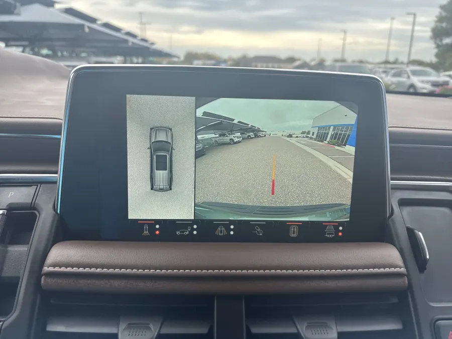 2023 Chevrolet Tahoe High Country | Photo 19 of 26