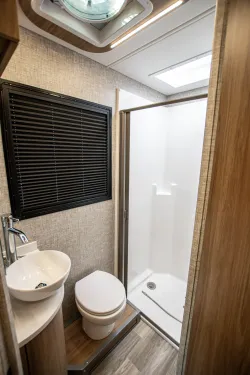 2026 Tiffin Wayfarer 25XPW | Thumbnail Photo 20 of 23