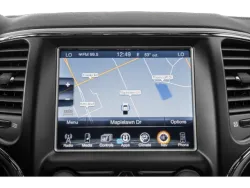 2021 Jeep Grand Cherokee | Thumbnail Photo 13 of 14